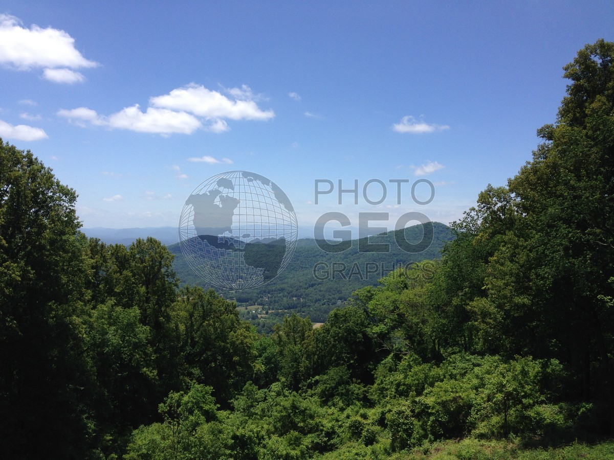 6017 Blue Ridge Mountains, Asheville, NC