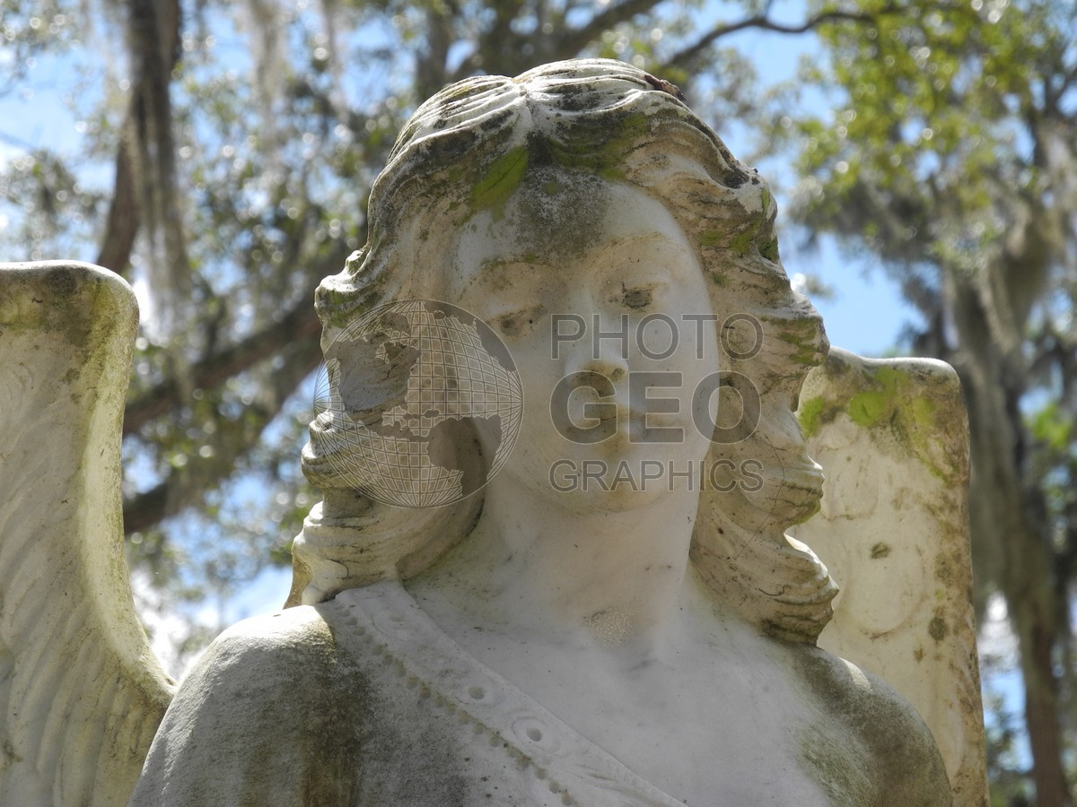 6027 Bonaventure Cemetery Angel, Savannah, GA