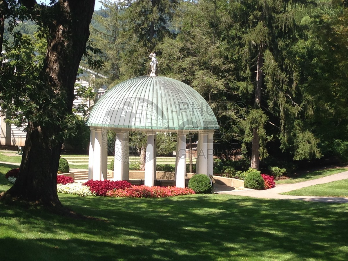 6078 The Greenbriar Gazebo, White Sulfur Springs, WV