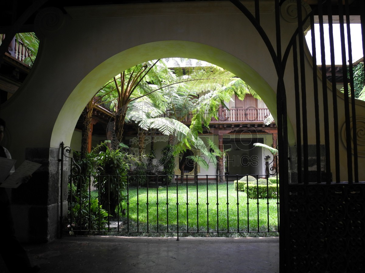 6085 Courtyard, Antigua, Guatemala