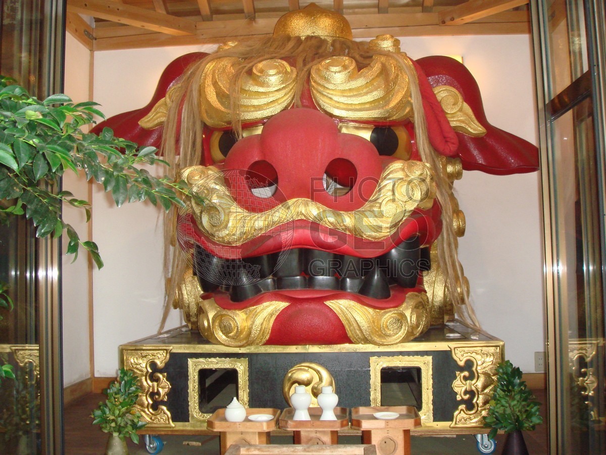 6182 Temple, Japan