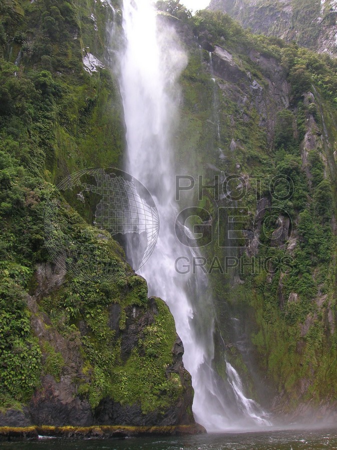 6285 Milford Sound, New Zealand