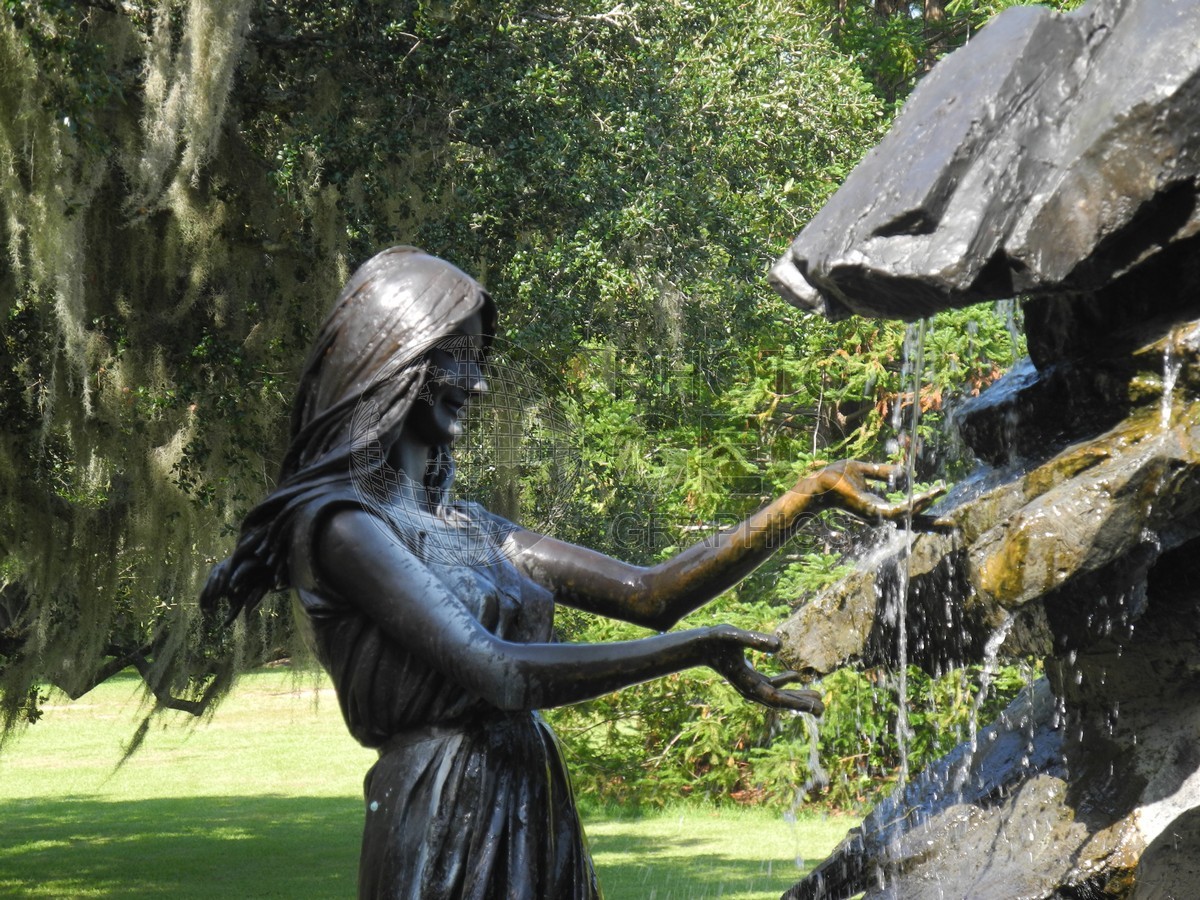 6316 Sculpture of Girl in Water, Murrels Inlet, SC