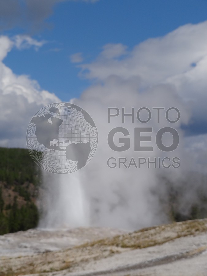 6495 Pool at Yellowstone National Park, WY