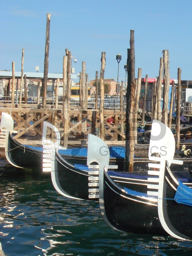 6548 Gondolas, Venice, Italy