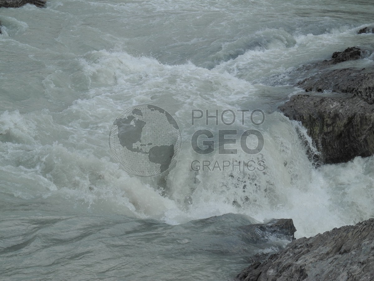 6556 Rushing Water, Lake Louise, AB