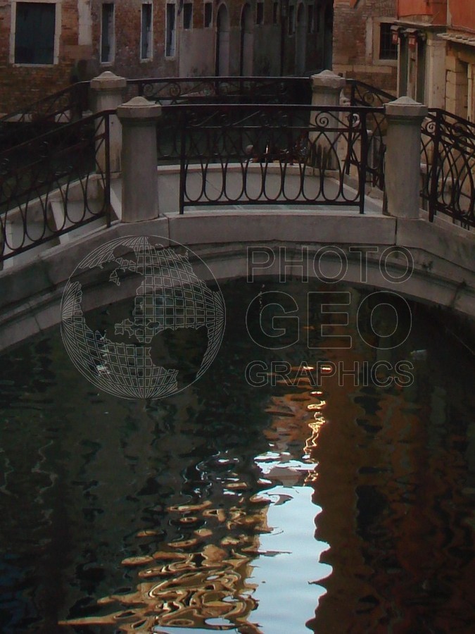 6622 Bridge over Canal, Venice, Italy