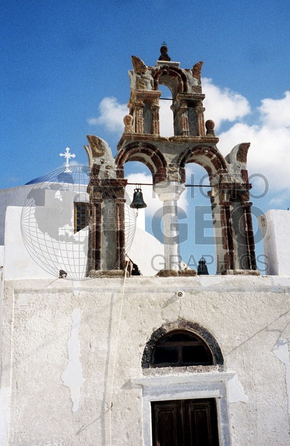 0007 Church, Santorini, Greece