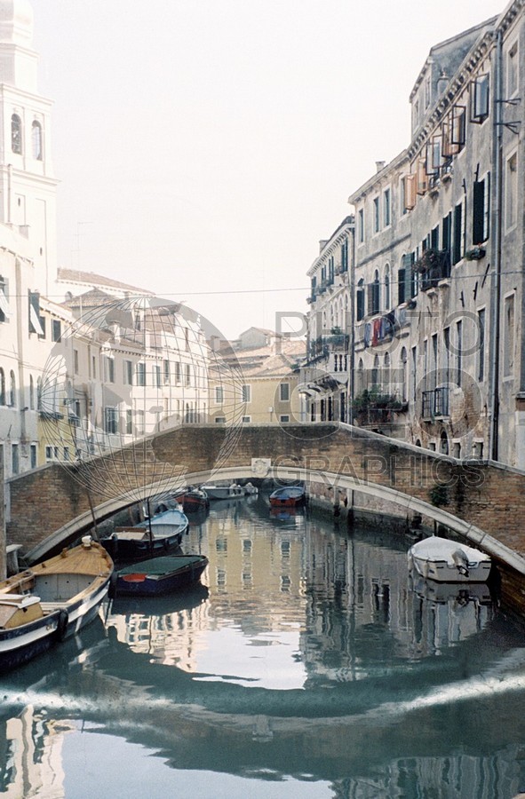 0058 Bridge over Canal, Venice, Italy