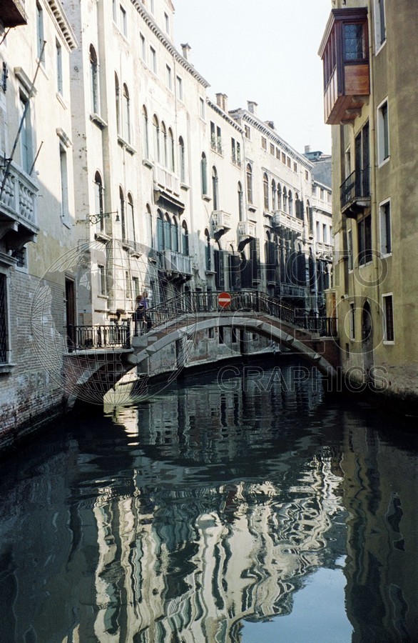 0063 Bridge over Canal, Venice, Italy