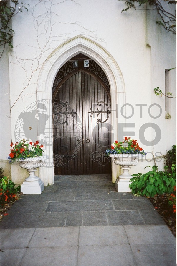 0171 Door, Taormina, Sicily