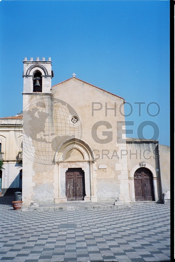0173 Church, Taormina, Sicily