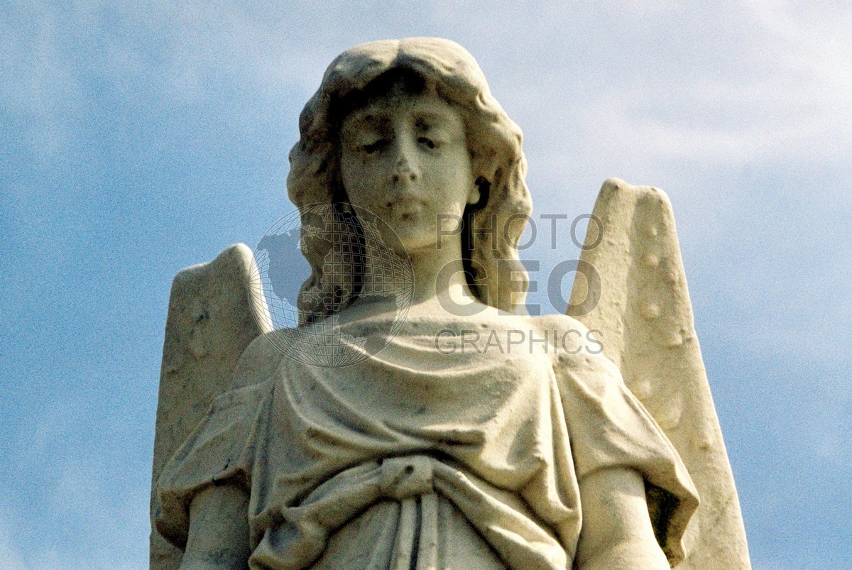 0399 Cemetery Angel, New Orleans, LA