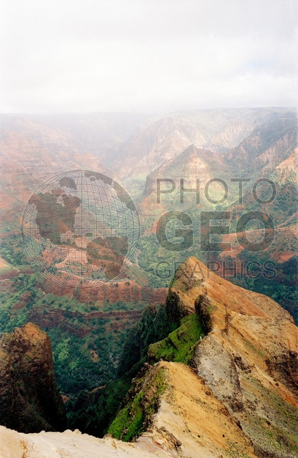 0545 Hawaii's Grand Canyon, Kauai, HI