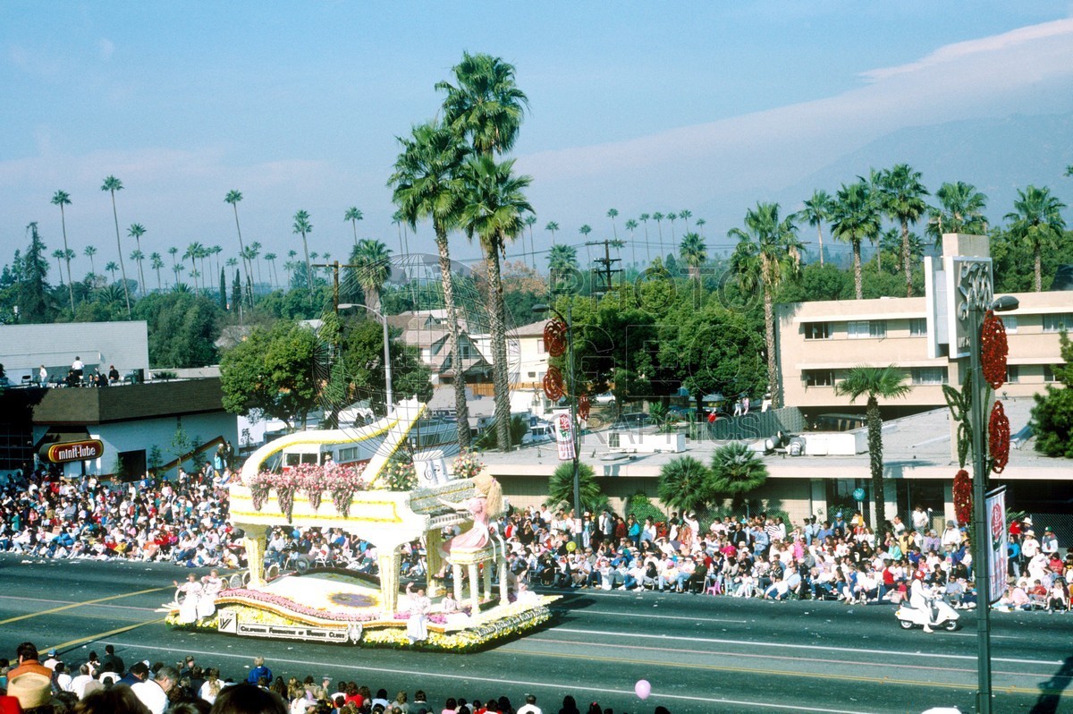 0838 Rose Bowl Parade, Pasadena, CA
