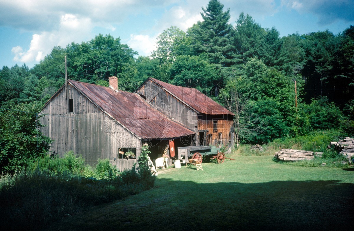 0853 Farm and Barn, NH