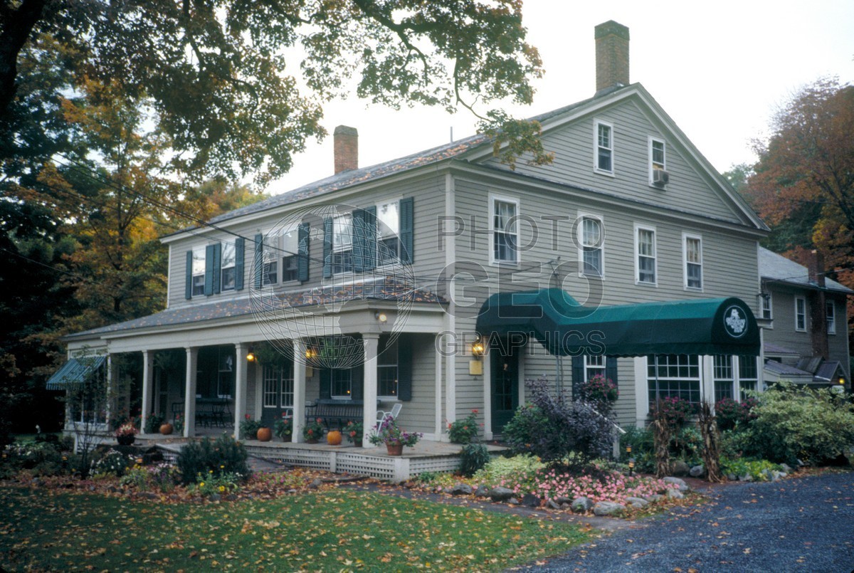 0861 Newhart House, Norwich, VT