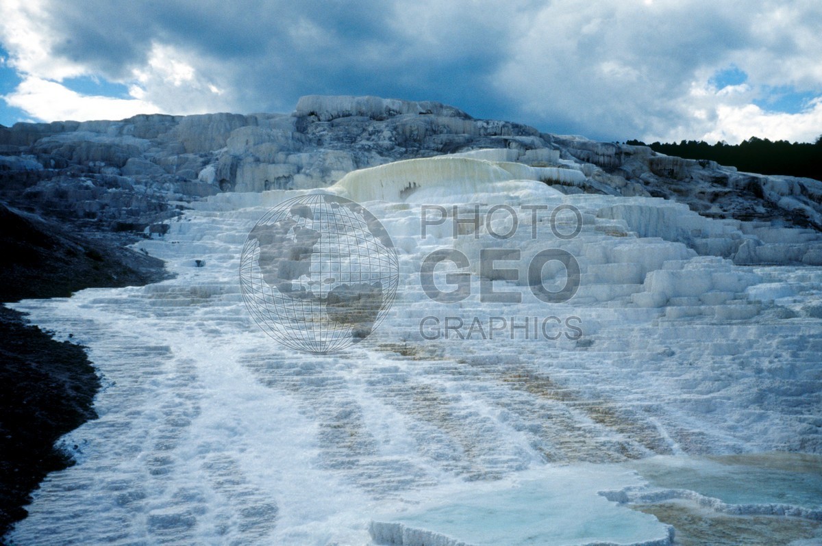 0904 Mammoth Hot Springs, WY