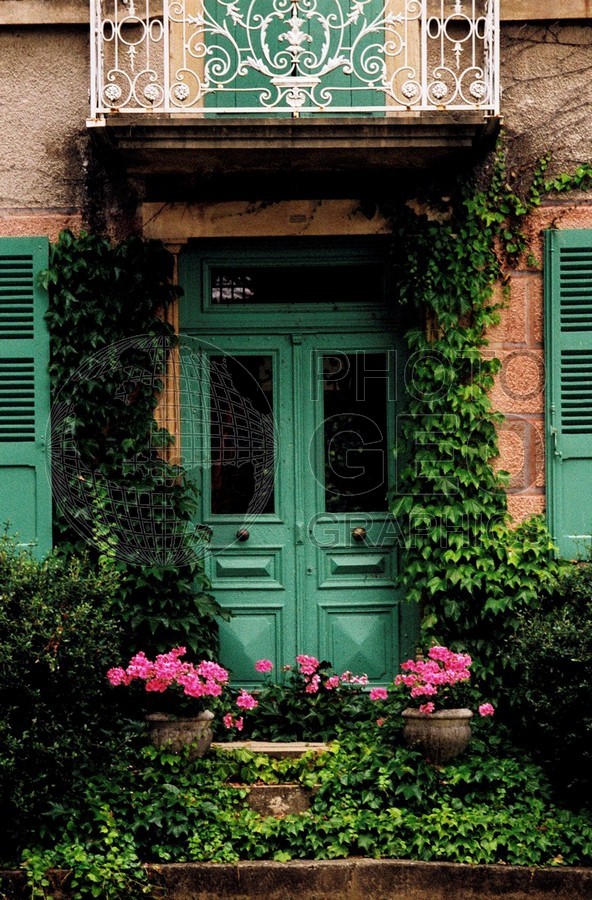 1004 Green Door, Lyon, France