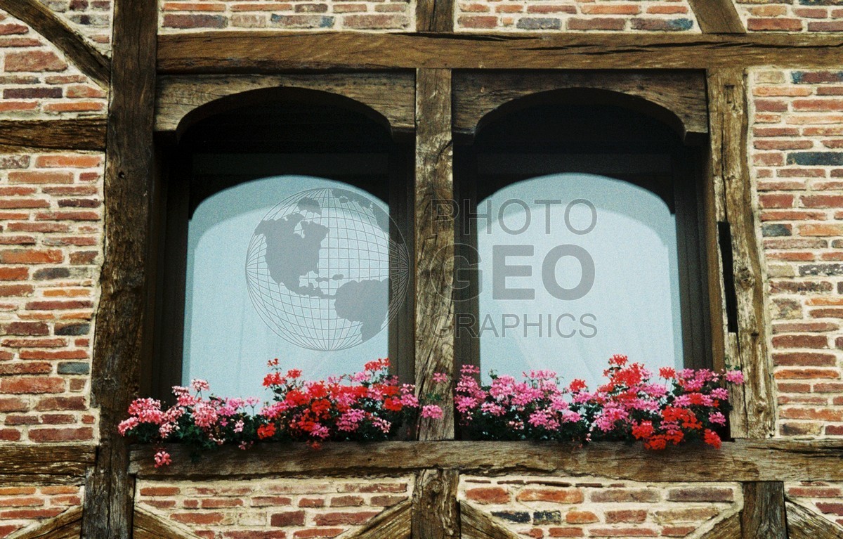 1011 Flower Boxes,Vionnay, France