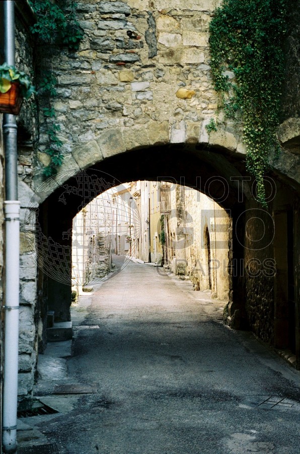 1028 Archway, Baix, France