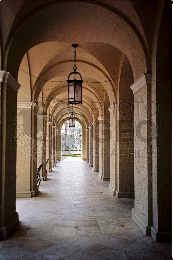 1071 Hallway, West Palm Beach, FL