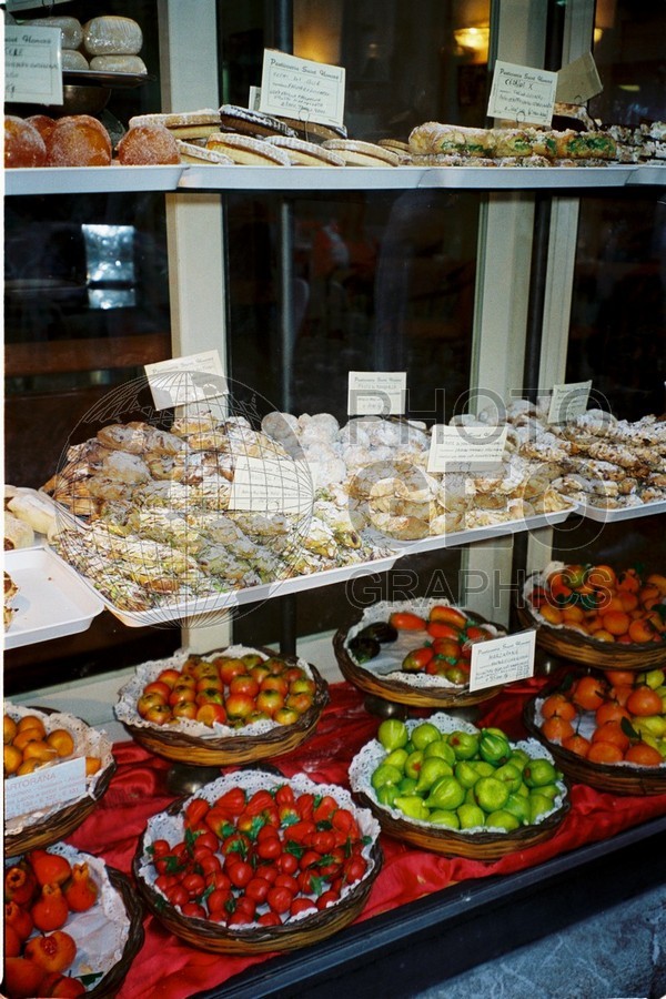 1084 Pastry Shop, Rome, Italy