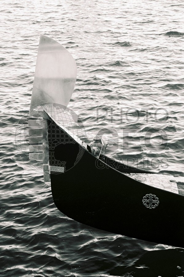 1102 Gondola (b/w), Venice, Italy
