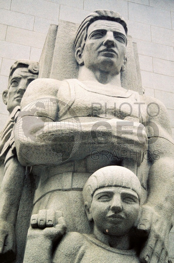 1370 Courthouse Statue, San Francisco, CA