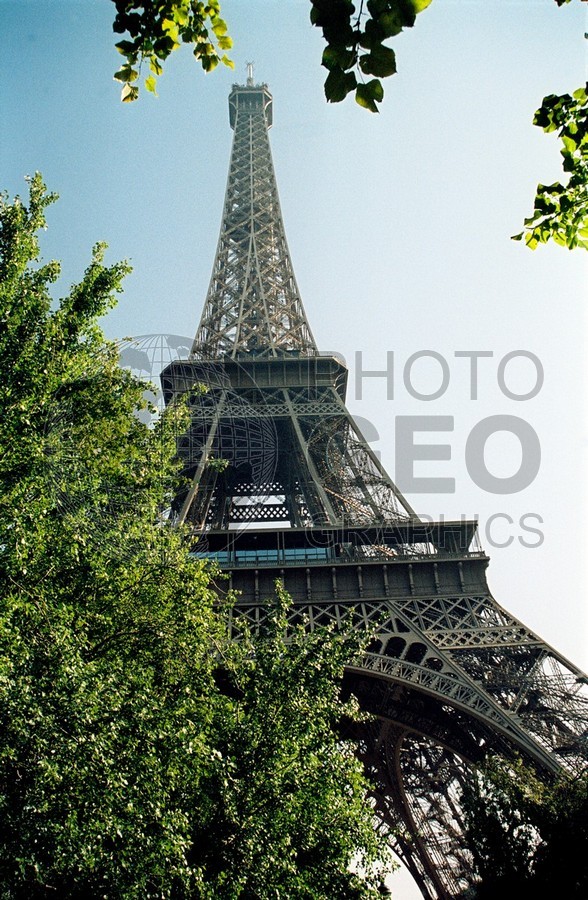 1389 Eiffel Tower, Paris, France