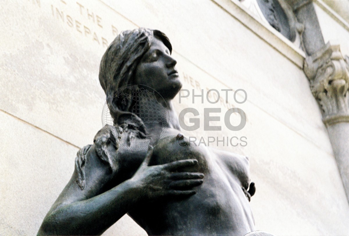 1562 Statue at Capitol, Des Moines, IA