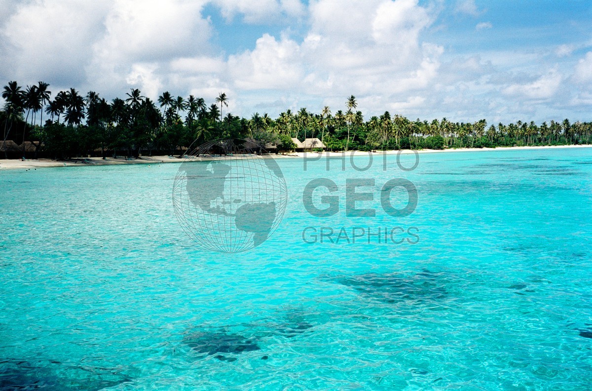 1628 Shoreline, Moorea, French Polynesia