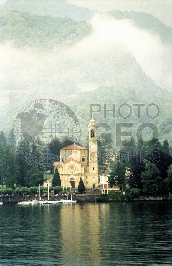 1641 Lake Como Shoreline, Italy