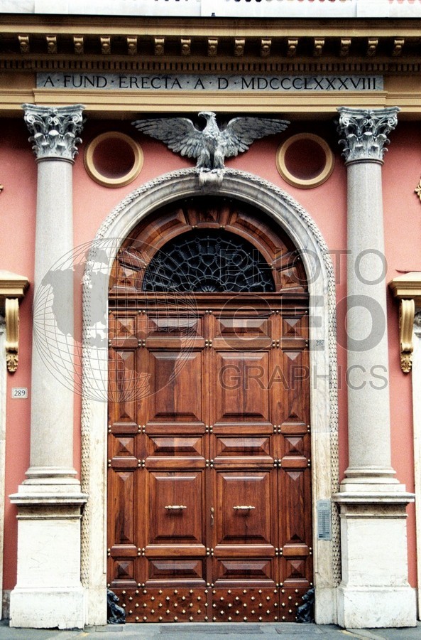 1648 Door, Rome, Italy