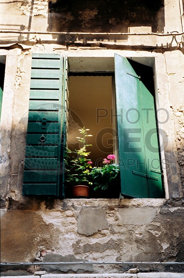 1662 Window, Venice, Italy