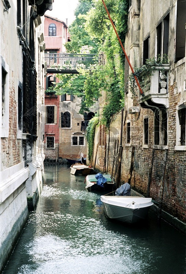 1691 Canal, Venice, Italy