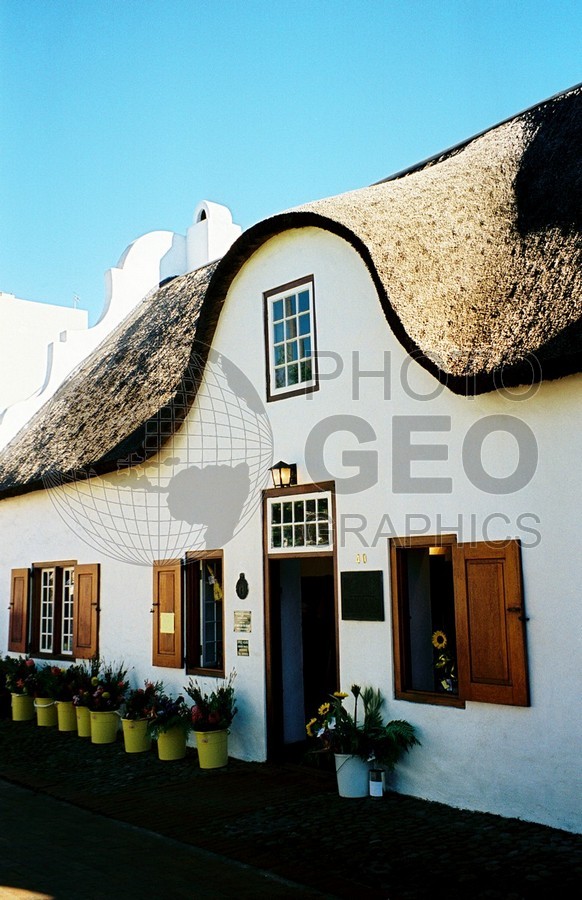 1726 Thatch Roof House, Stellenbosch, South Africa