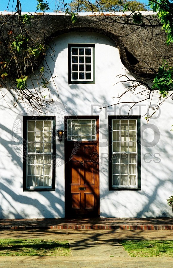 1727 Thatch Roof House, Stellenbosch, South Africa