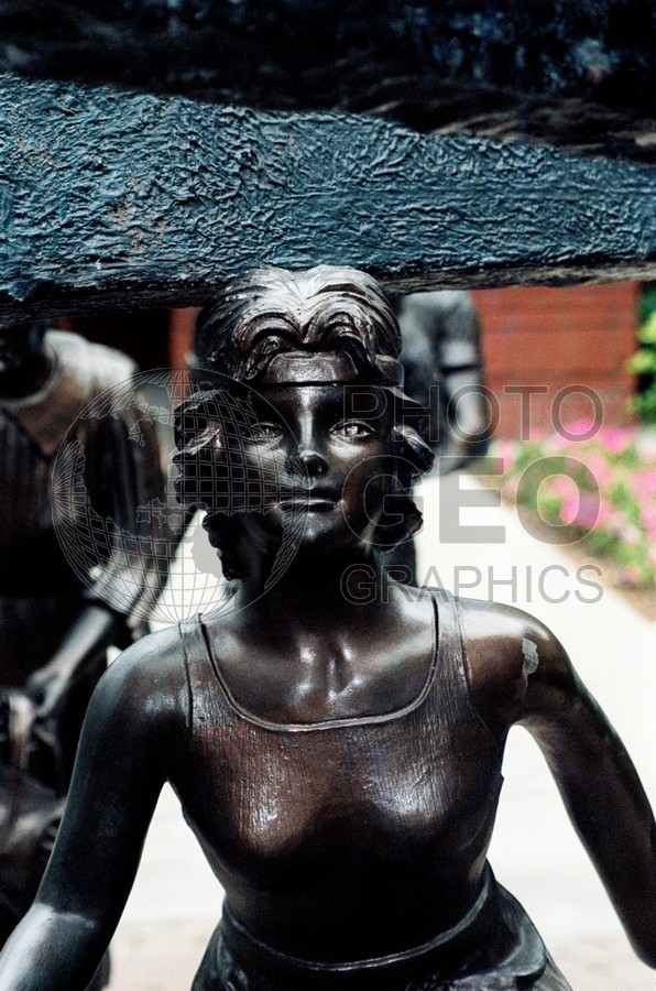 1862 Bonze of Girl Runner, New Orleans, LA