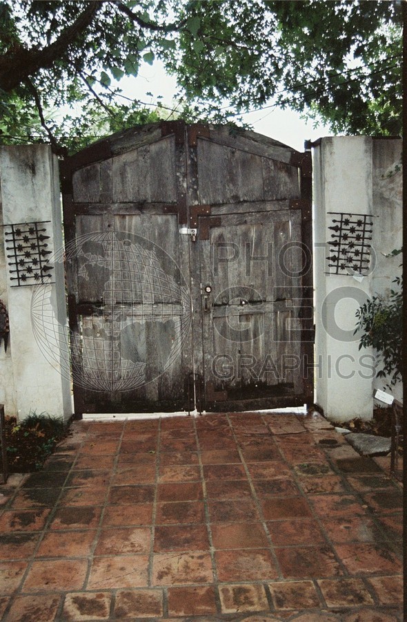 2175 Gate, Fredericksburg, TX