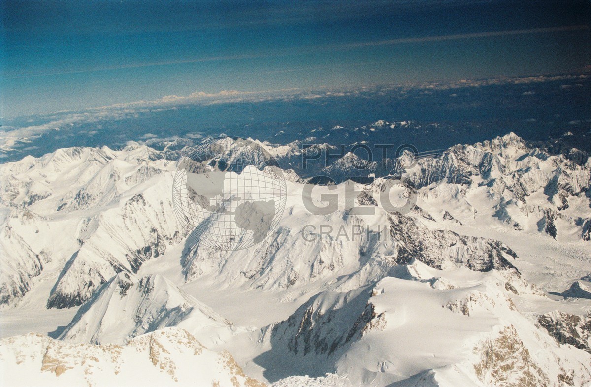 2194 Snow Covered Mountains, Denali National Park, AK