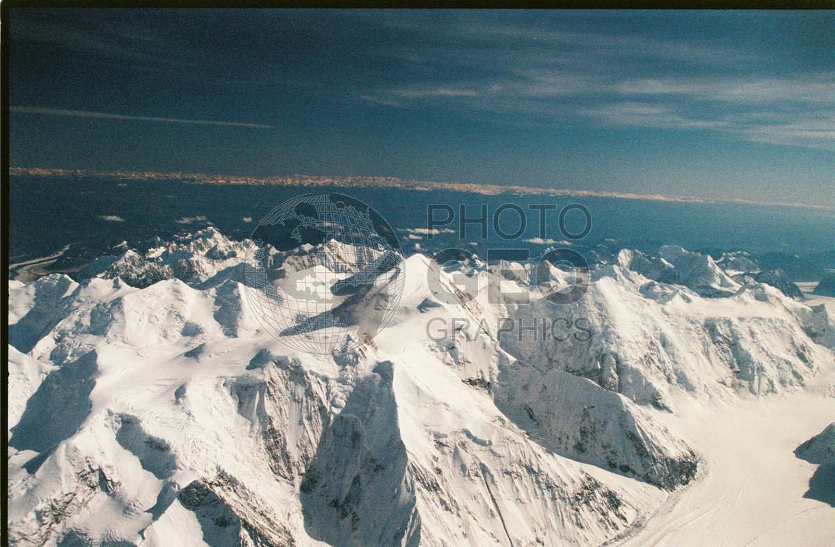 2203 Snow Covered Mountains, Denali National Park, AK