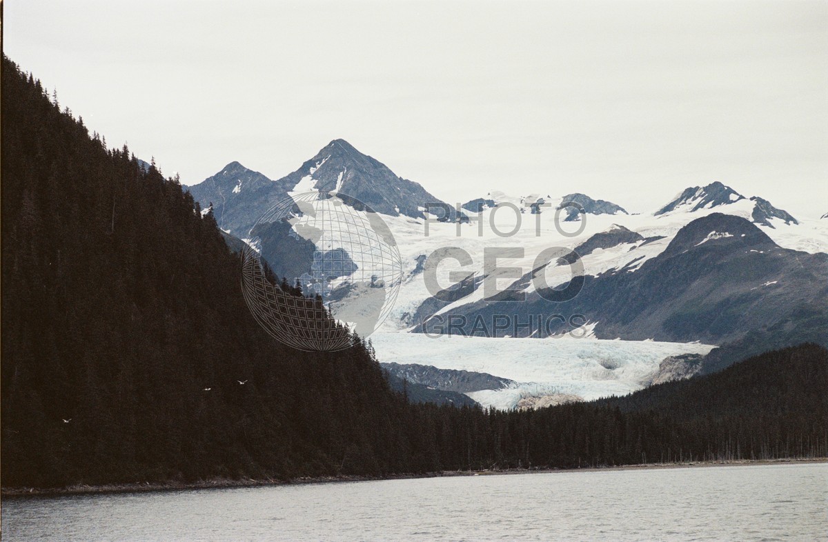 2222  Glacial Ice, Whittier, AK