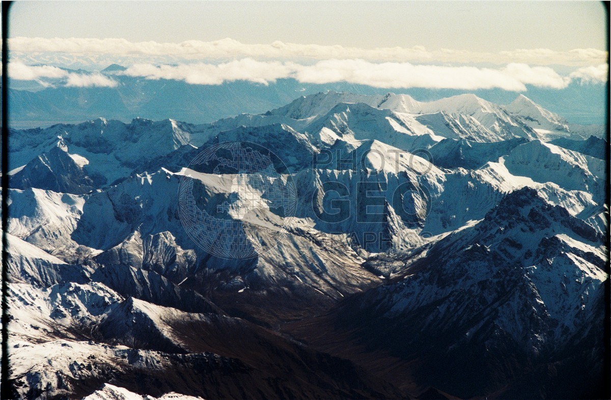 2299 Snowcapped Mountains, Denali National Park, AK