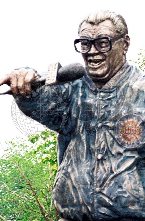 2371 Harry Caray Statue, Wrigley Field, Chicago, IL