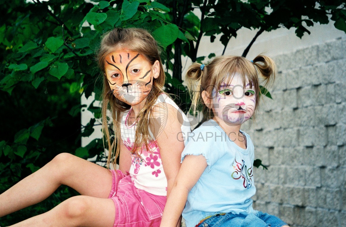 5038 Sisters with Face Painted