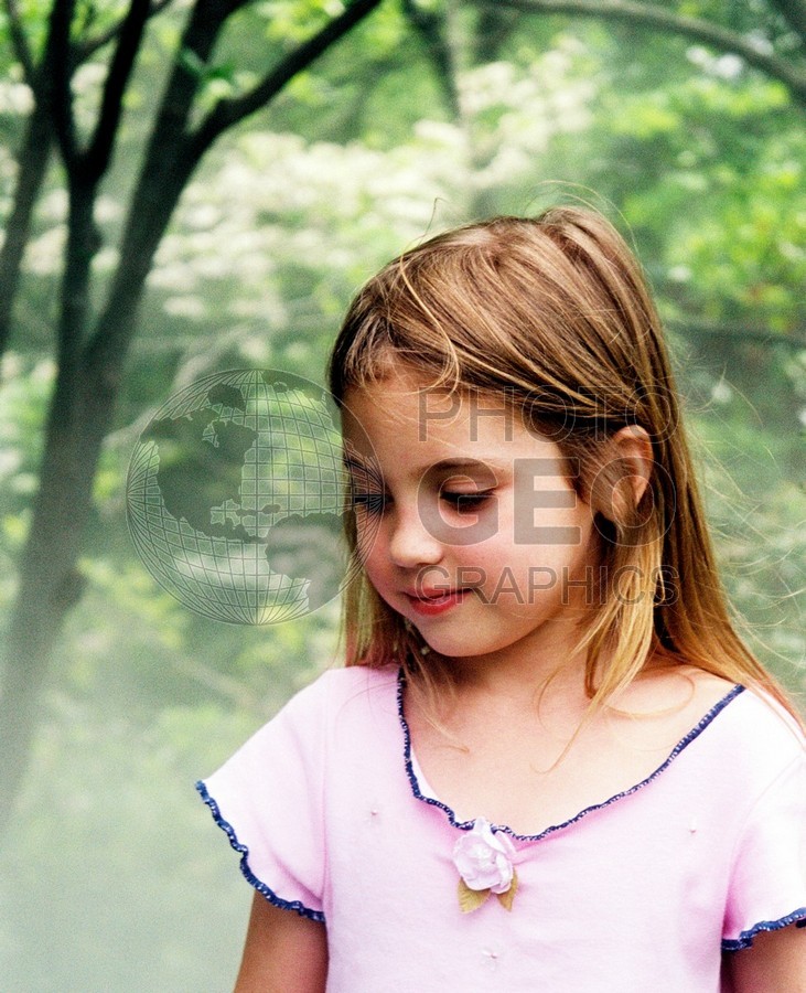 5051 Girl in Pink Shirt