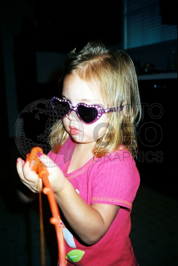 5140 Girl with Heart Shaped Sunglasses
