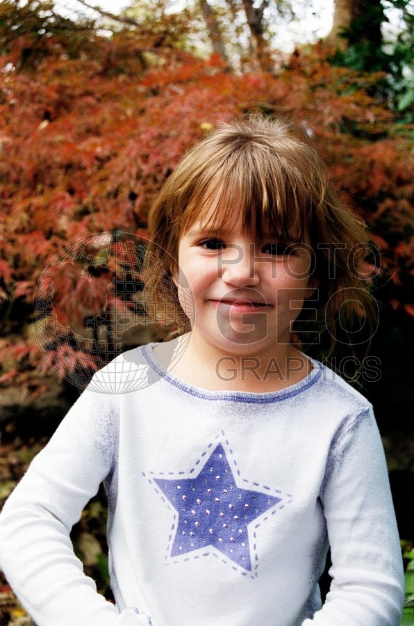 5251 Girl with Blue Star Shirt