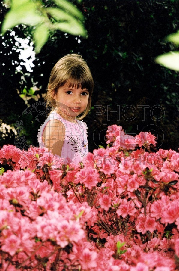 5257 Girl with Pink Azelias
